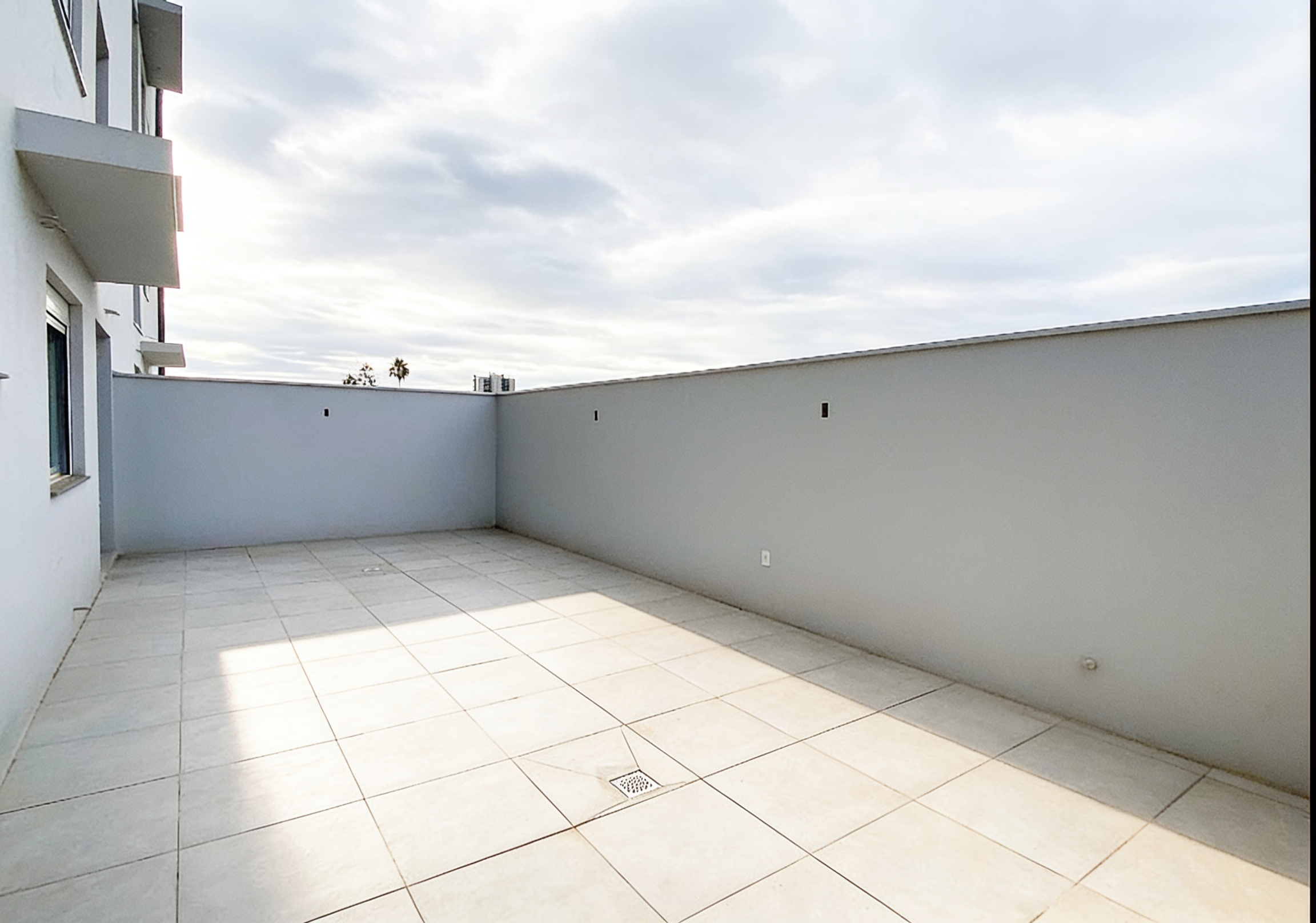 magnific_5x8FtjPKxe