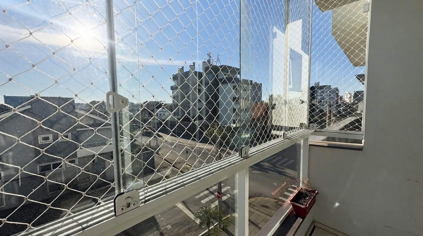 magnific_professional-real-estate-_VdzsJ7XMMU