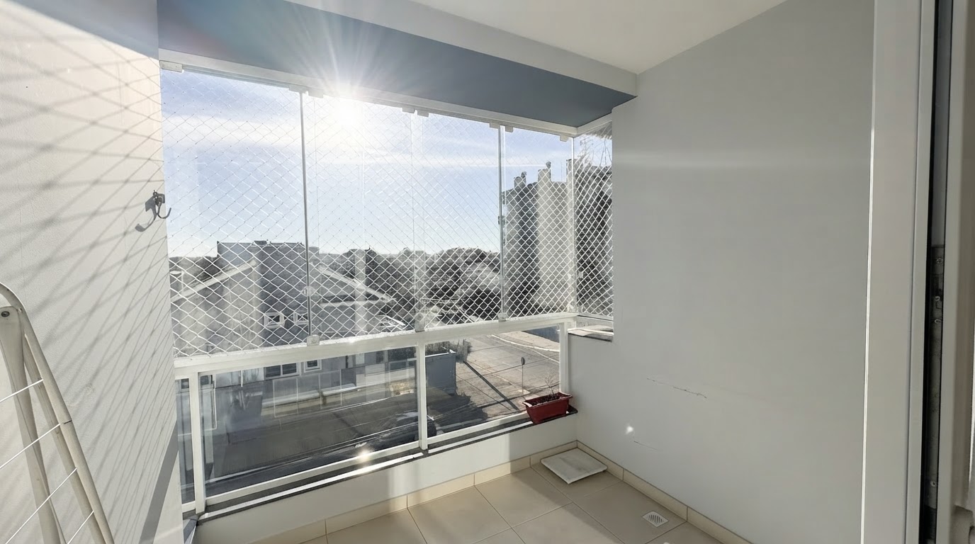 magnific_professional-real-estate-_kLQ0qkG16B